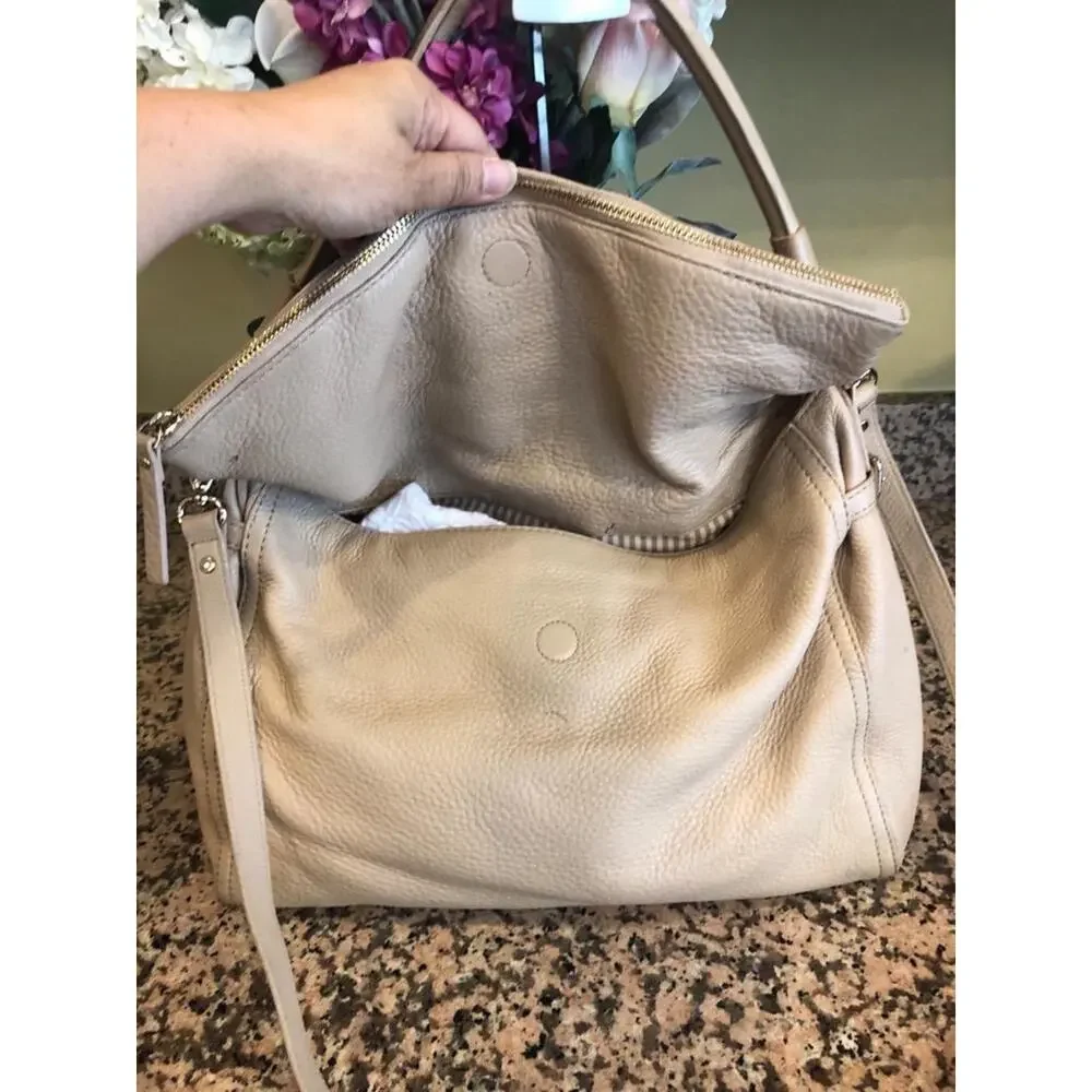 Kate spade new york Cobble Hill convertible creme beige bag purse medium (PU300